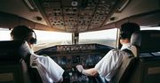 Pilot zgubił tablet. Pasażerowie nie mogli wyjść z samolotu, który wylądował w Warszawie