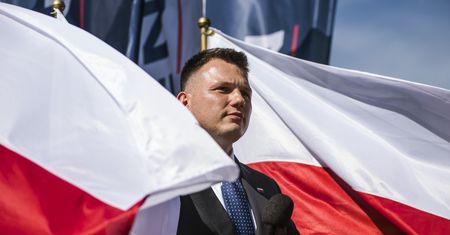 Na czym zarabia spółka Mentzena? To pisali w ostatnim raporcie