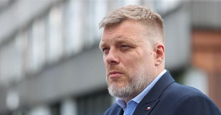 Razem chce zwołania RBN. Zandberg: To jest ten moment