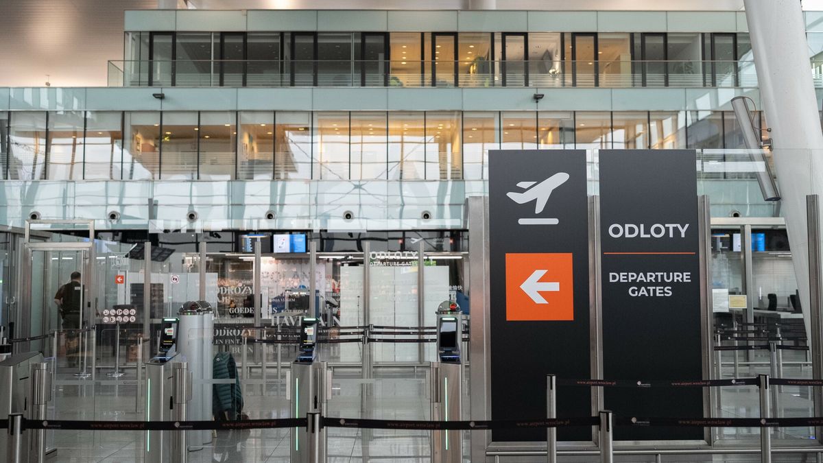 Bezprecedensowe zamknięcie lotniska we Wrocławiu na 40 dni