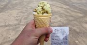 Kupił trzy gałki lodów w Warszawie. Pokazał nam paragon