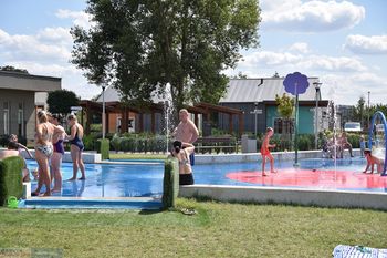 Ostatnie godziny na basenach we Włocławku będą tańsze. Nowy cennik
