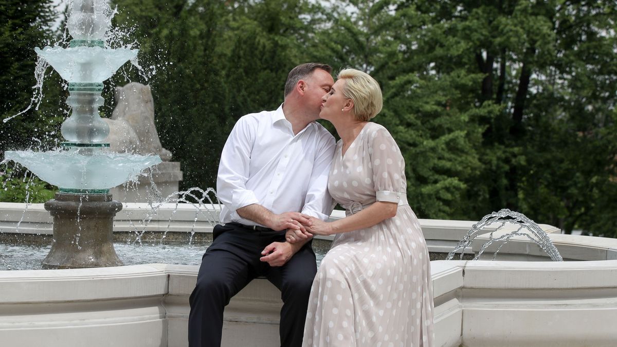 Andrzej Duda i Agata Duda świętują Międzynarodowy Dzień Pocałunków