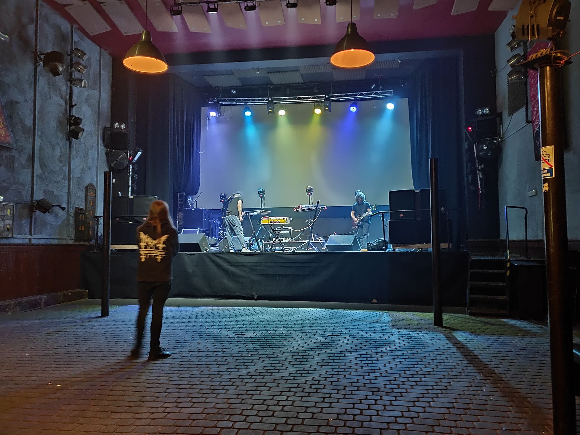 tryb nocny (przesadził z kolorami), f/1,5, ISO 960, 1 s