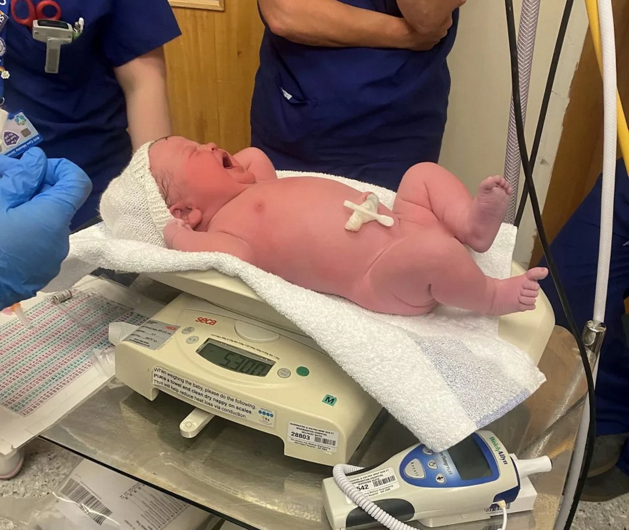 Urodziła ogromne dziecko