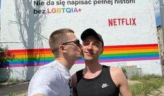 Netflix wspiera osoby LGBT muralem z "Sex Education"
