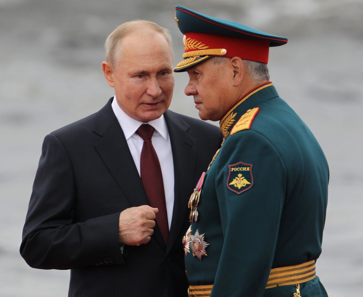 Wojsko rosyjskie nie stanowi monolitu. Na zdjęciu Władimir Putin i Siergiej Szojgu 