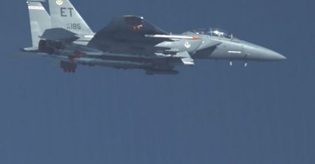 Prawda wyszła na jaw. USA przyznały się do użycia penetratorów GBU-72