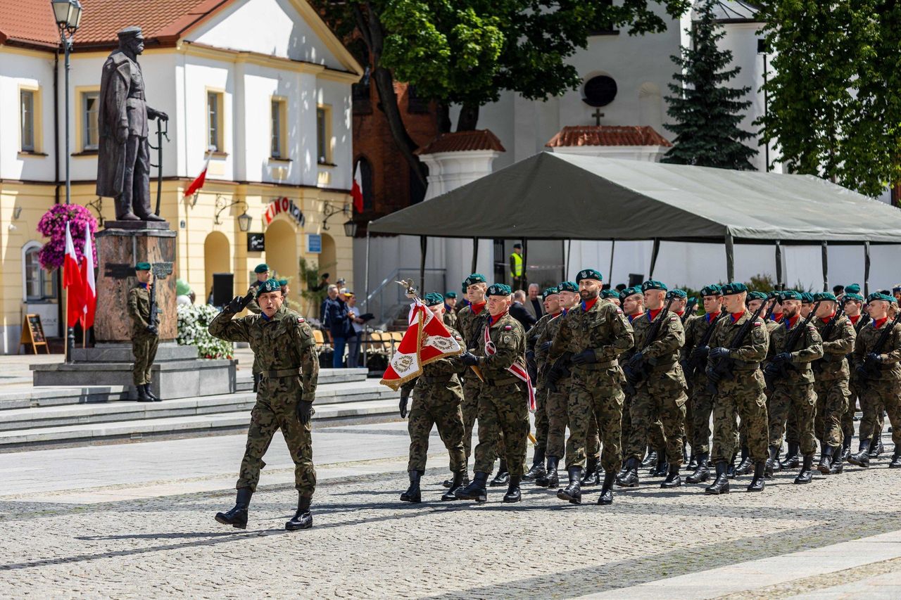 Militarna sobota w Białymstoku. Żołnierze świętowali z mieszkańcami