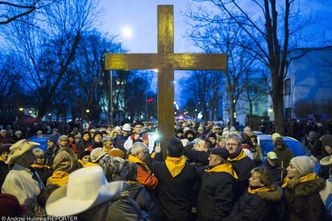 Katolicy, protestanci czy ateiści? Zobacz, kto jest gospodarczym liderem po czasach komuny