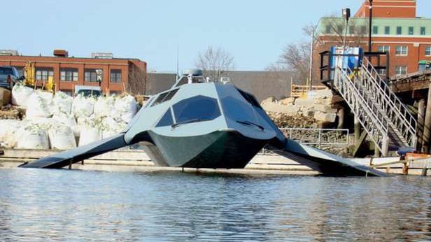 Nowy postrach piratów. Katamaran, którym nie pogardziłby Batman 1