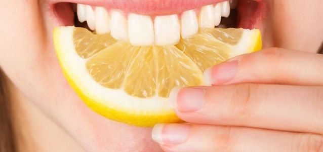 Jakie produkty dbają o nasze zęby, a które szkodzą?