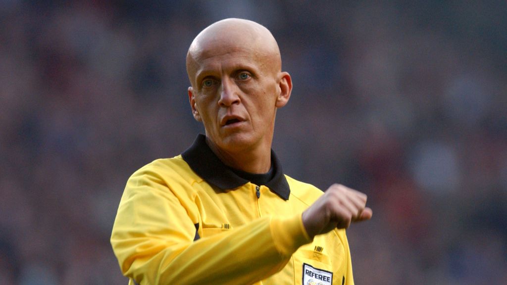 Zdjęcie okładkowe artykułu: Getty Images / Neal Simpson / Na zdjęciu: Pierluigi Collina