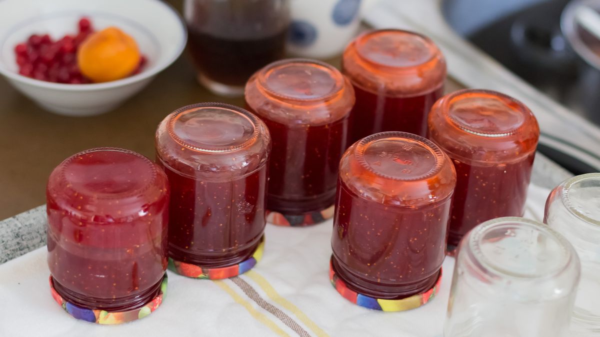 Dżem truskawkowy jest prosty w przygotowaniu