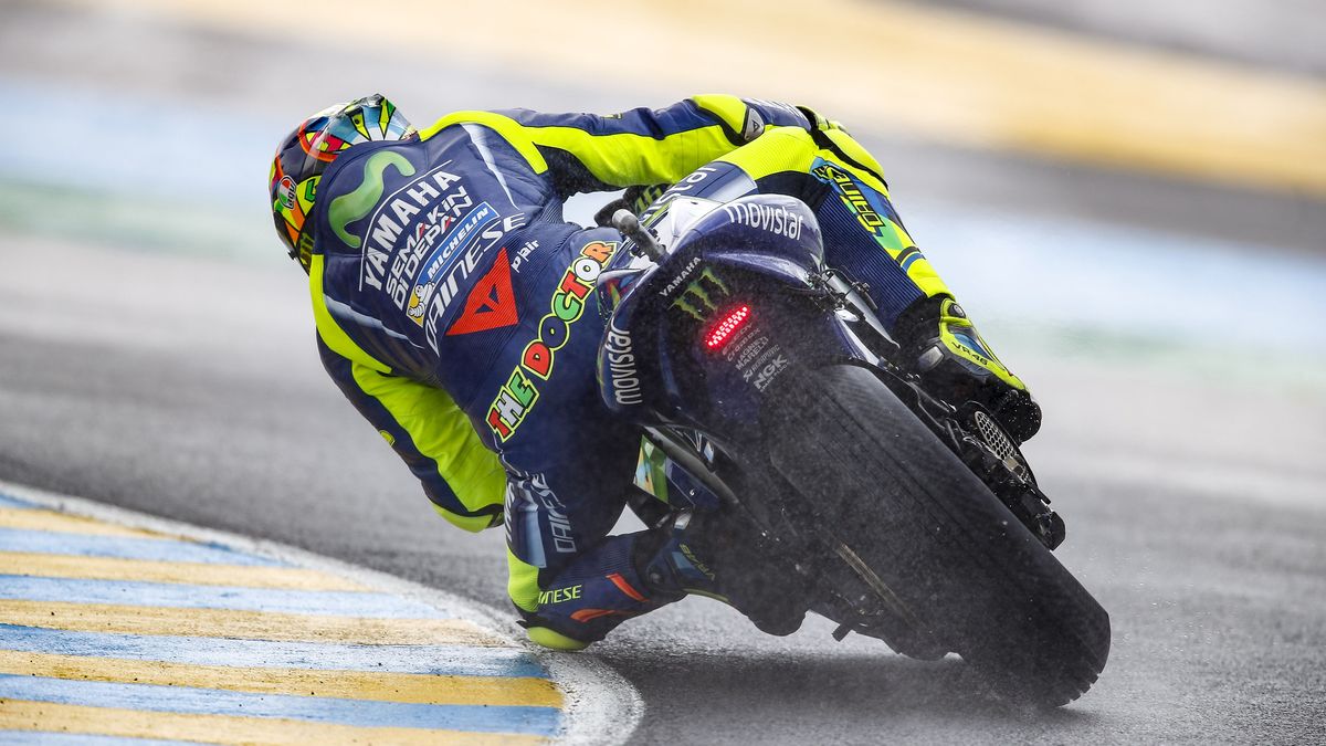 Zdjęcie okładkowe artykułu: Materiały prasowe / Michelin / Na zdjęciu: Valentino Rossi podczas treningu na Le Mans