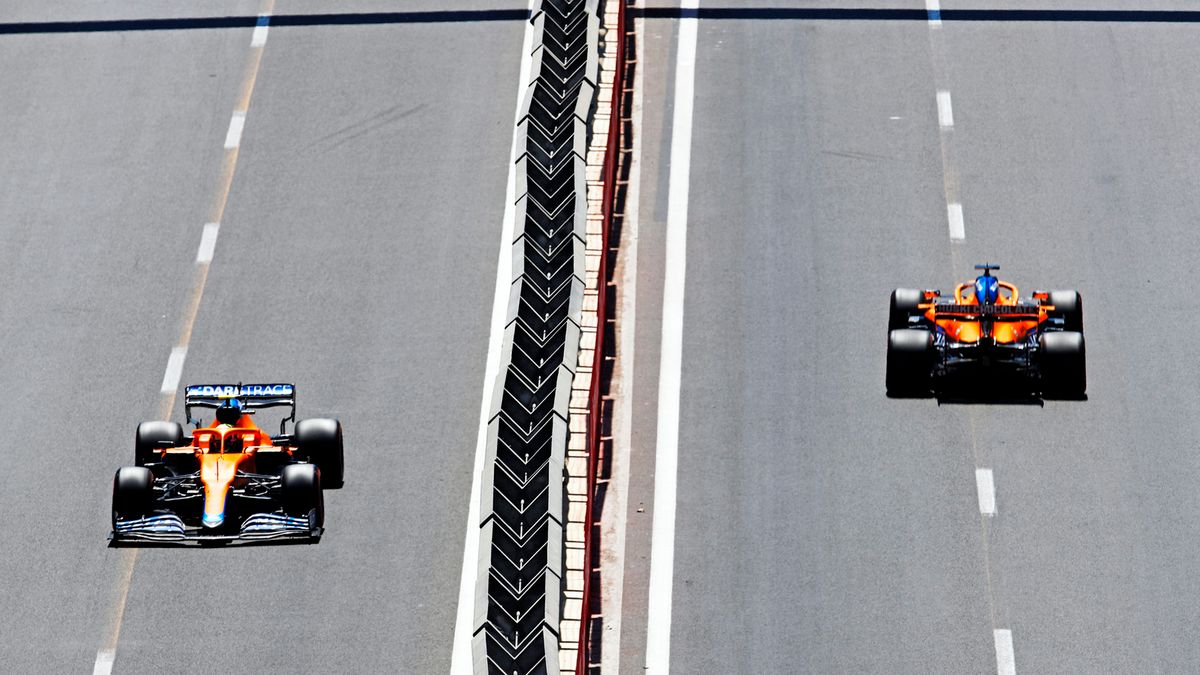 Zdjęcie okładkowe artykułu: Materiały prasowe / McLaren / Na zdjęciu: bolidy McLarena
