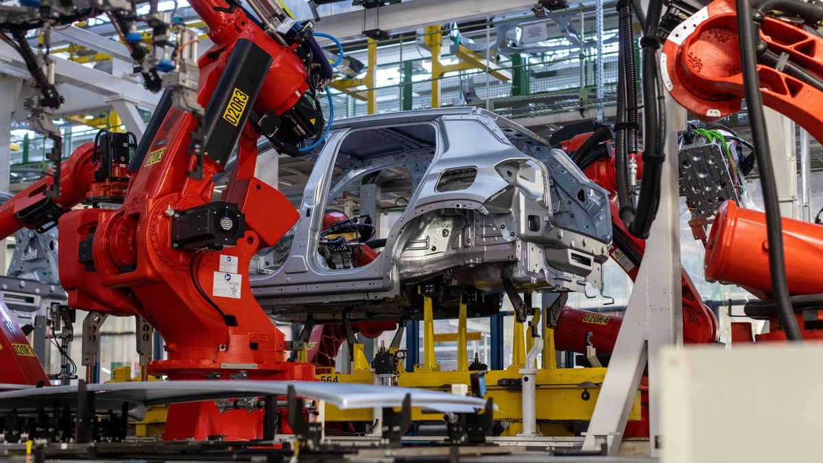 Produkcja modelu Jeep Avenger w Tychach
Fot. East News/Katarzyna Zaremba, Tychy, 08.03.2023. Prezentacja linii produkcyjnej modelu Jeep Avenger w zak?adzie Stellantis w Tychach.
Katarzyna Zaremba