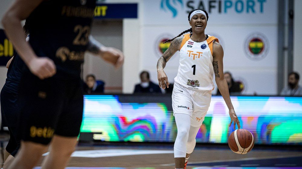 Materiały prasowe / VBW Arka Gdynia / Jasmine Thomas