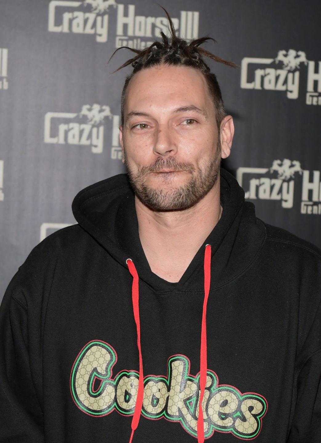 Mąż Britney Spears broni jej przed Kevinem Federlinem