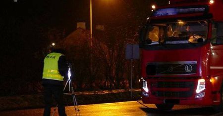 Radzyń Podlaski: Samochód ciężarowy śmiertelnie potrącił pieszego