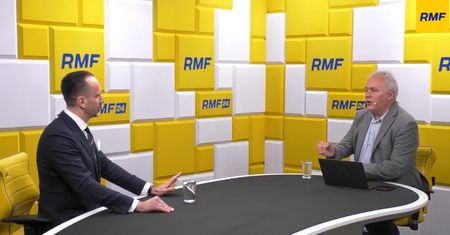 Wiceminister Kowalski u Mazurka. Nie chciał odpowiadać na pytania
