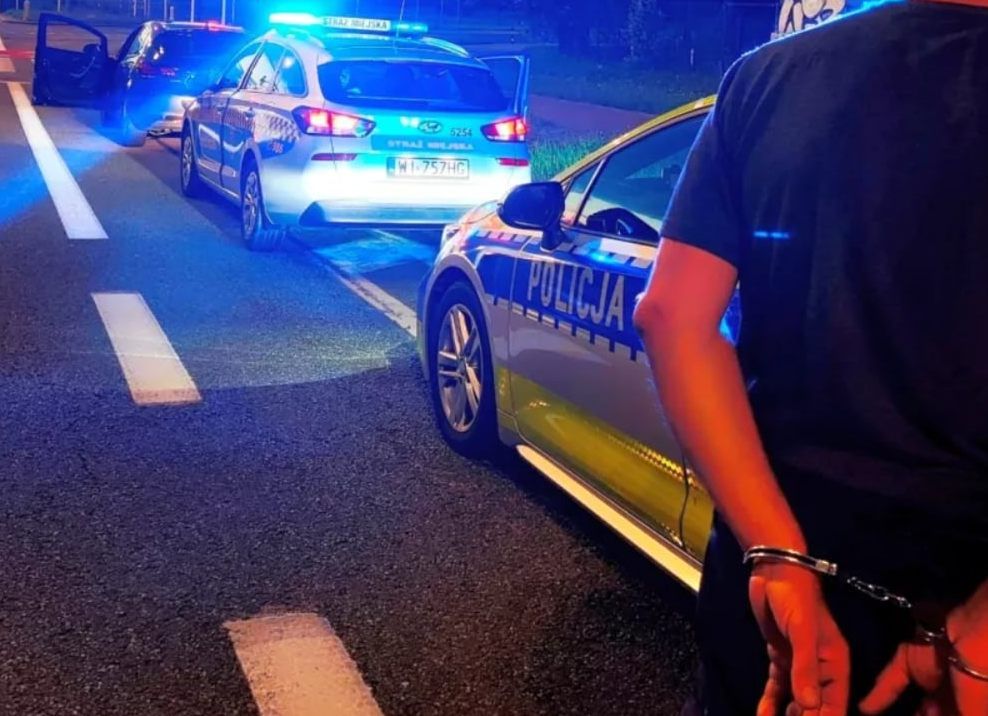 Warszawa: Jechał pod prąd. Miał 2,5 promila i chciał przejechać 200 km