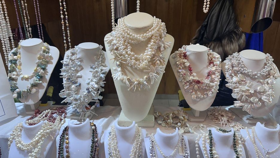 Cuda - cudeńka prosto z giełdy minerałów. Zobaczcie, co oferowali sprzedawcy!