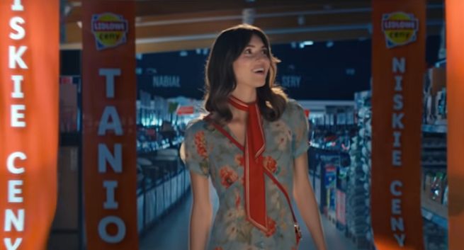 Biedronka zmniejszyła wydatki reklamowe. Liderem Lidl, Carrefour najbardziej w górę (TOP5)