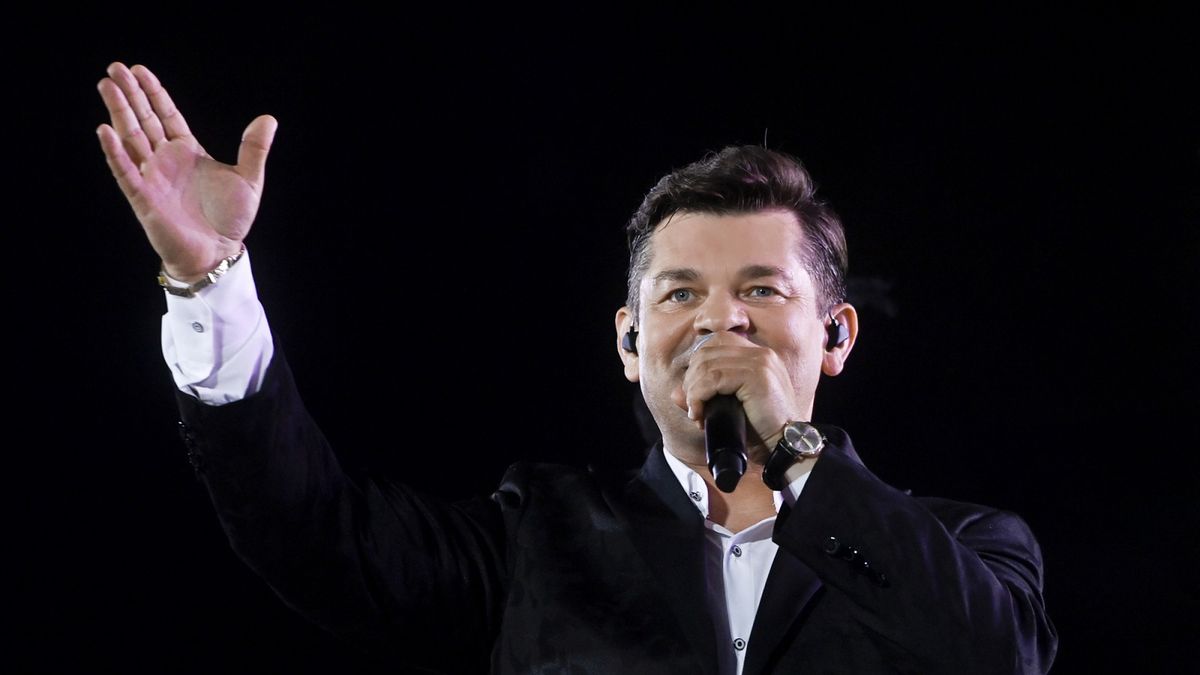 Zenon Martyniuk przebywa w USA.