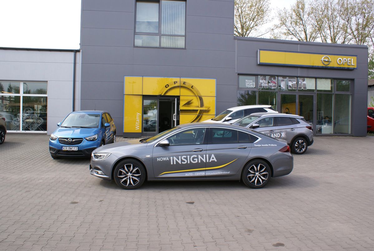 Oplowska klasa Premium - Opel Insignia