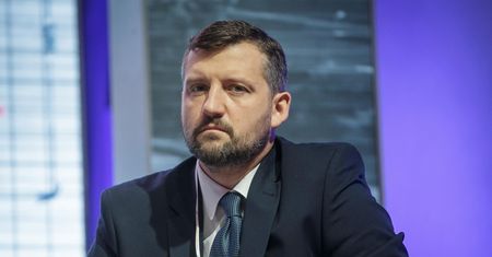Gigantyczne pieniądze szeregowych działaczy PiS. Radni zarabiają w państwowych spółkach