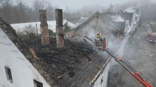 Moszna: Pożar słynnej stadniny. Ruszyła zbiórka na odbudowę
