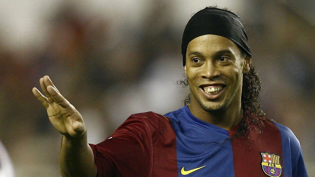 Zdjęcie okładkowe artykułu: Getty Images / Liewig Christian / Na zdjęciu: Ronaldinho