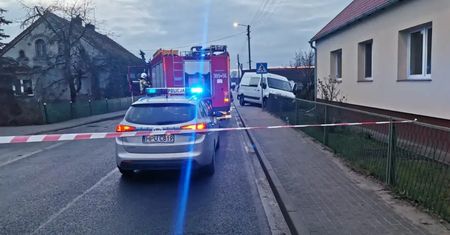10-latek potrącony przez busa, który chciał uniknąć zderzenia z innym pojazdem