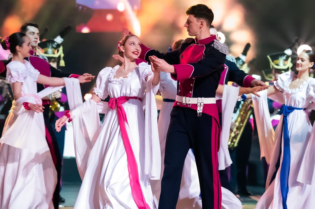 Marszałek Piotr Całbecki zaprosił na dobroczynny bal! [ZDJĘCIA]