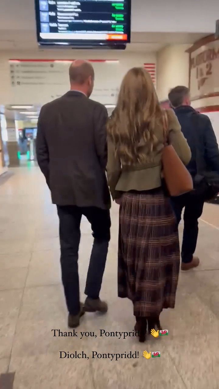 Księżna Kate i książę William podczas wizyty w Walii