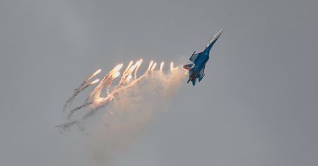 Zamkną niebo nad Ukrainą? "To rodzi ryzyko"
