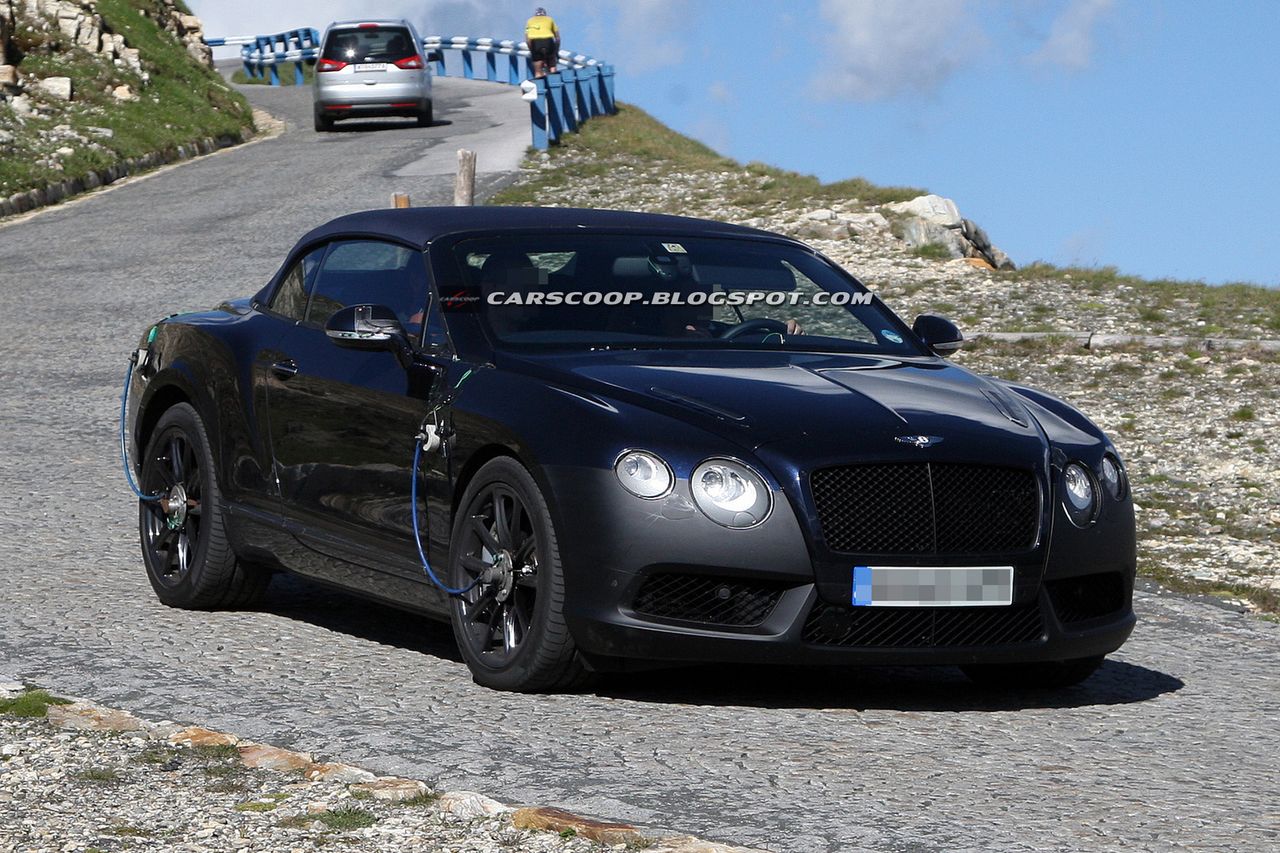 Bentley GTC Speed znaleziony w Alpach