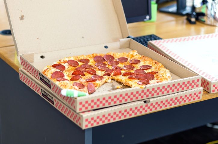Dostawcy podjadają twoją pizzę. Szokujące wyniki badań
