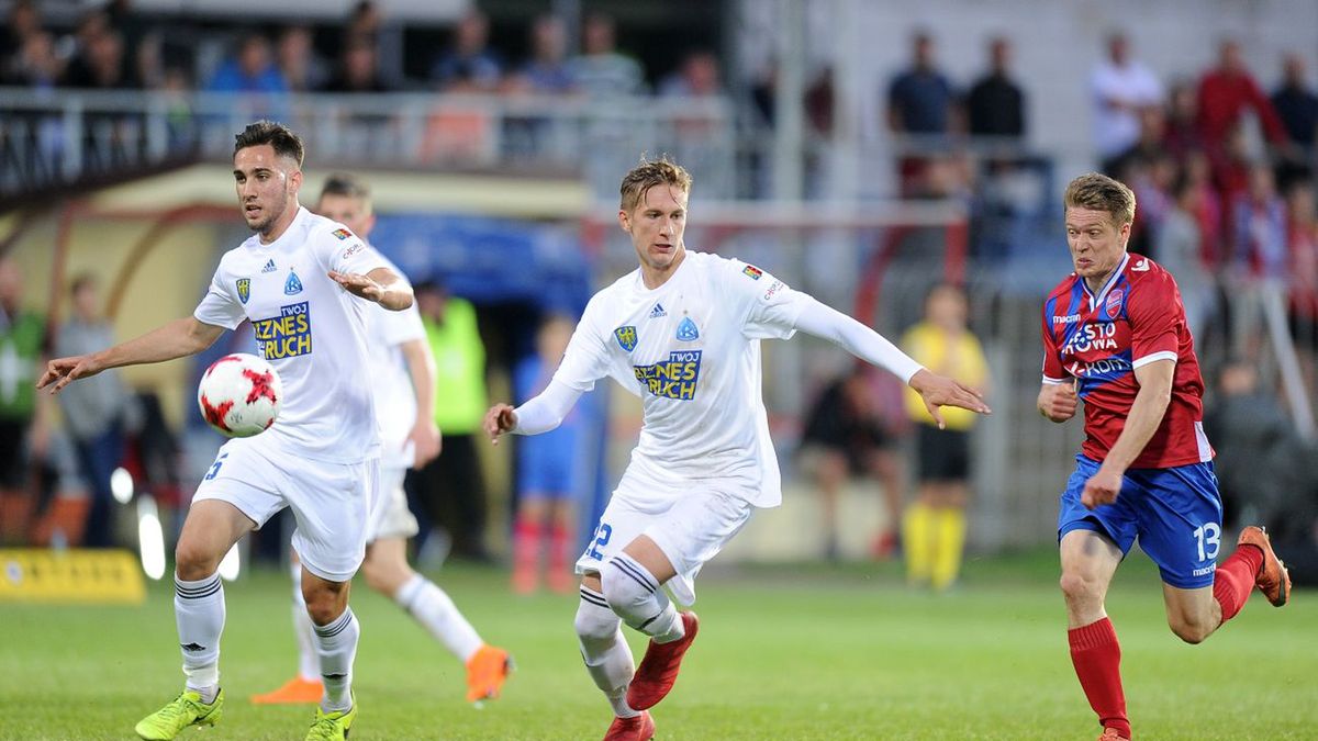 Newspix / Norbert Barczyk/Press Focus / Na zdjęciu: Bartłomiej Kulejewski (w środku)