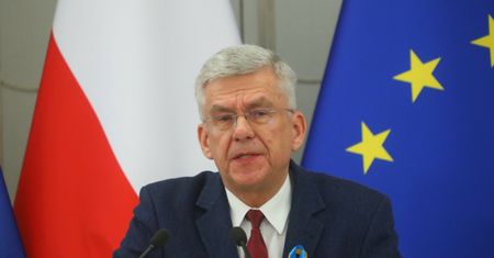 Karczewski obwinił Tuska za atak. Platforma odpowiada