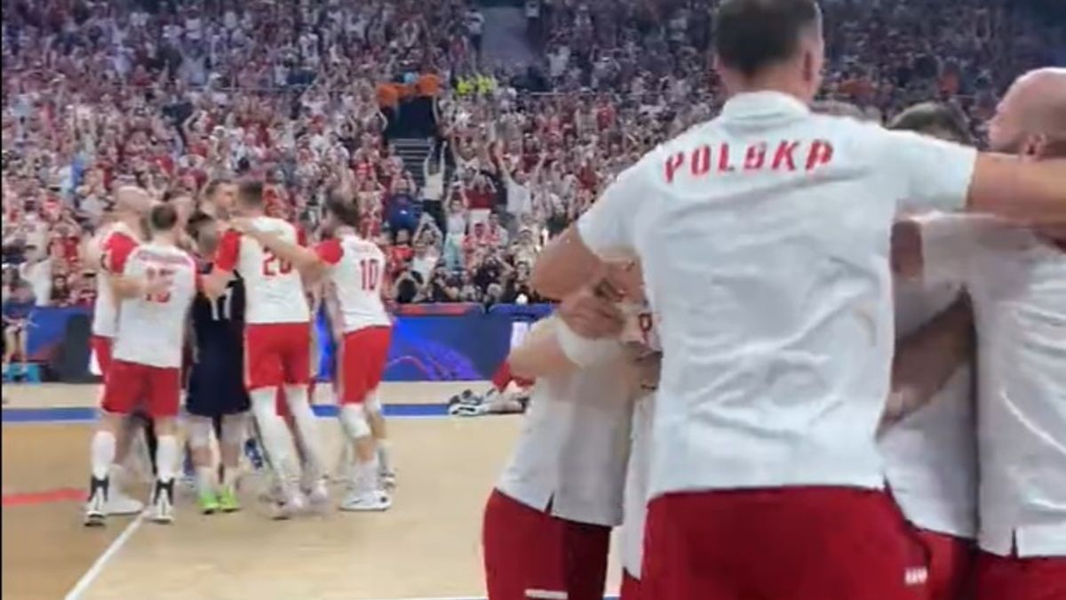 Reprezentacja Polski po zwycięstwie w Lidze Narodów