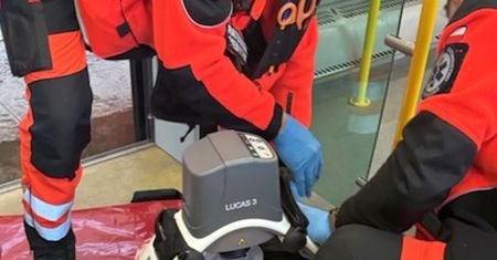 Pasażerowie pociągu usłyszeli dramatyczny apel kierownika. "Nikt nie reagował"