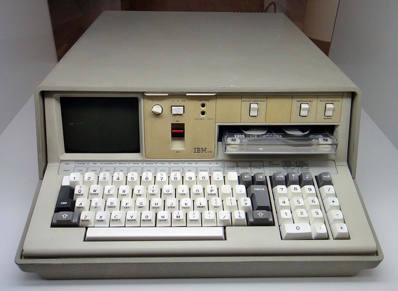 IBM 5100 - przodek laptopów (Fot. Wikimedia Commons)