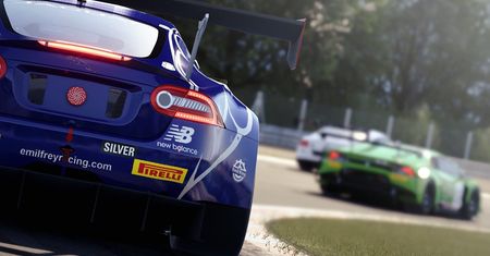 Gra Assetto Corsa Competizione wyjeżdża z Early Access