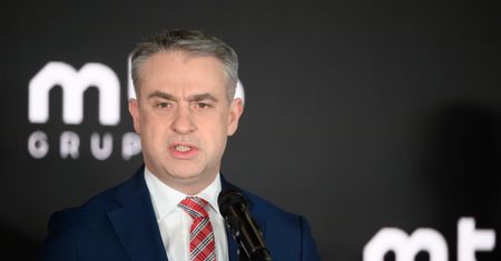 Setki interwencji dziennie. Gawkowski mówi o cyberatakach na Polskę