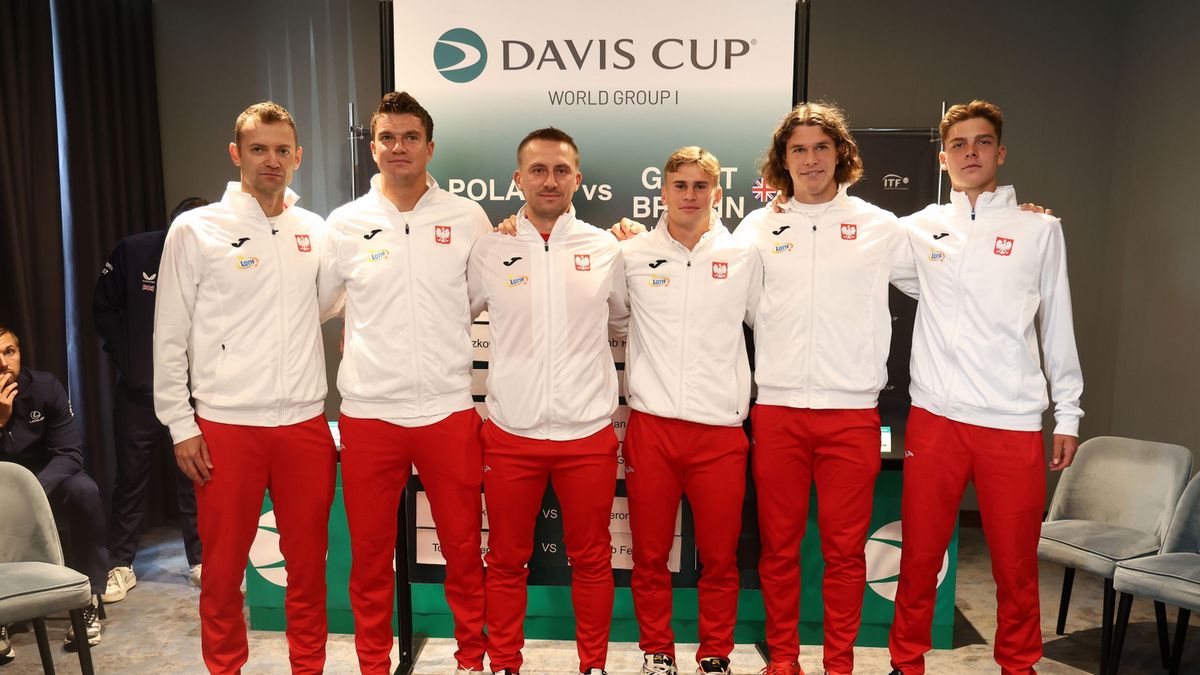 PAP / Piotr Matusewicz / Na zdjęciu: tenisowa reprezentacja Polski w Pucharze Davisa