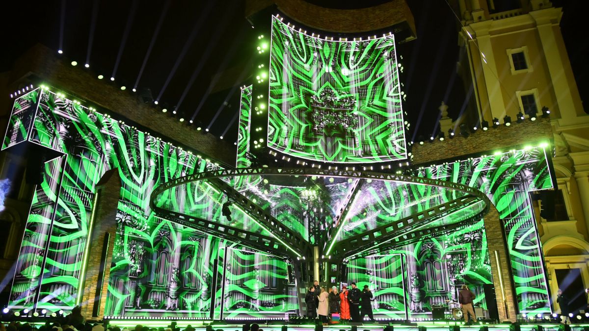 Sylwester w Toruniu przyciągnął tłumy