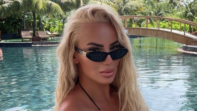 Izabela Macudzińska w bikini