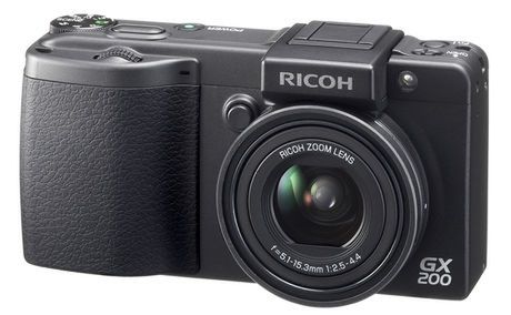 Ricoh GX200, profesjonalny kompakt